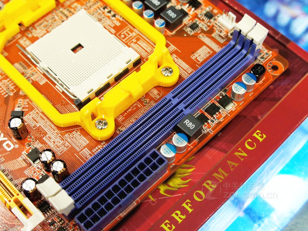 回忆 DDR3 主板时代：性能提升与科技进步的见证  第7张