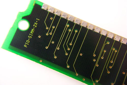 DDR2 内存条电阻消失之谜，电脑能否正常运转？  第5张