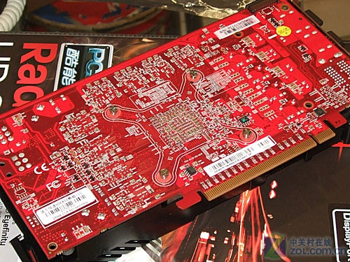 GT620 显卡与 HD4000：往昔岁月的电脑追求与回忆  第1张