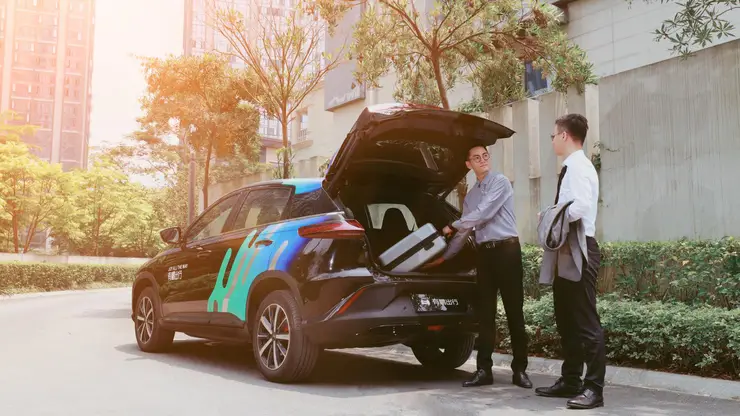5G 智能网联汽车：融合自动驾驶与情感沟通的未来出行体验  第8张