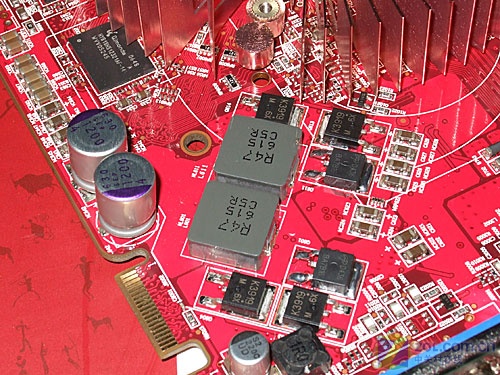 DDR3 内存位宽揭秘：提升计算机处理效率的关键  第2张
