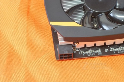 GT710 显卡：价格优惠性能优良，低功耗无需高效电源  第6张