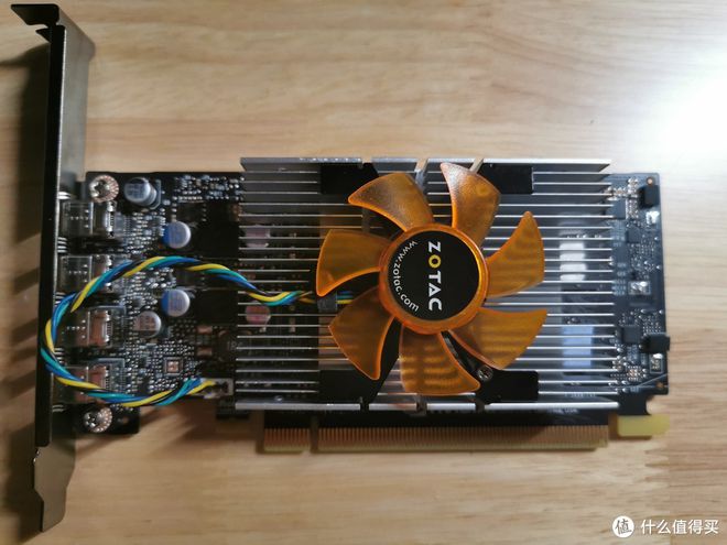 GT730 显卡：低端定位，满足预算有限玩家的游戏需求  第10张