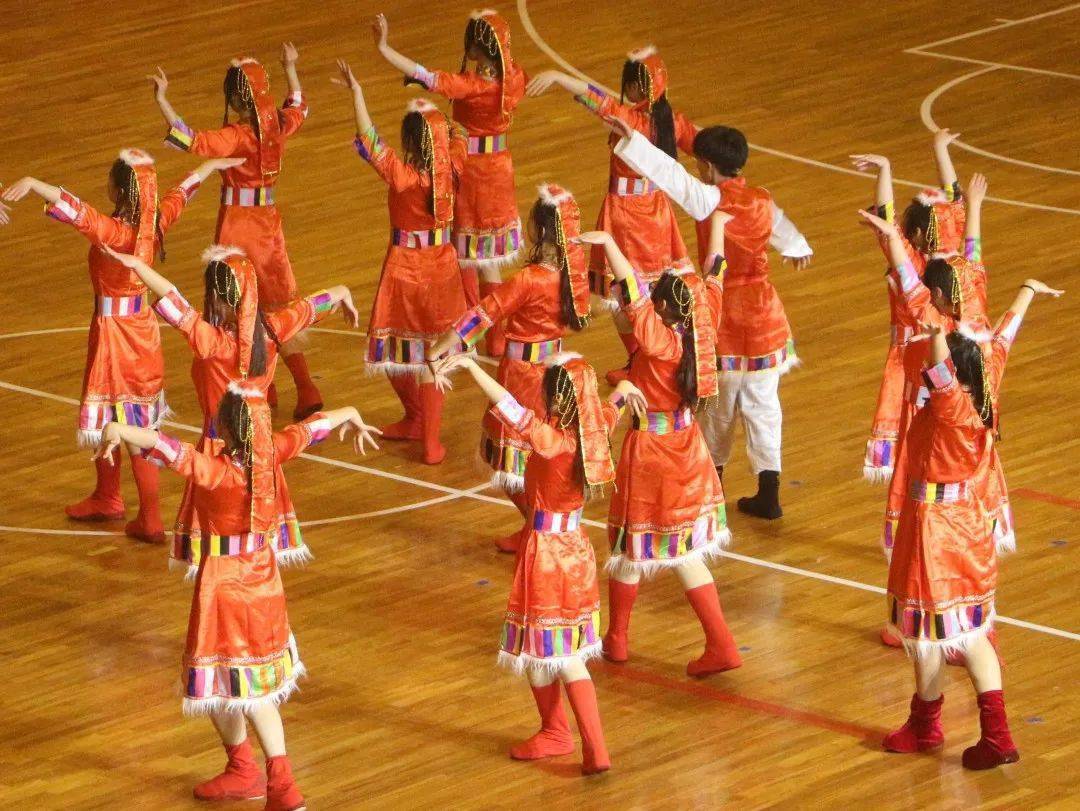 DDR简谱 四十岁中学教师的音乐舞蹈之旅  第5张