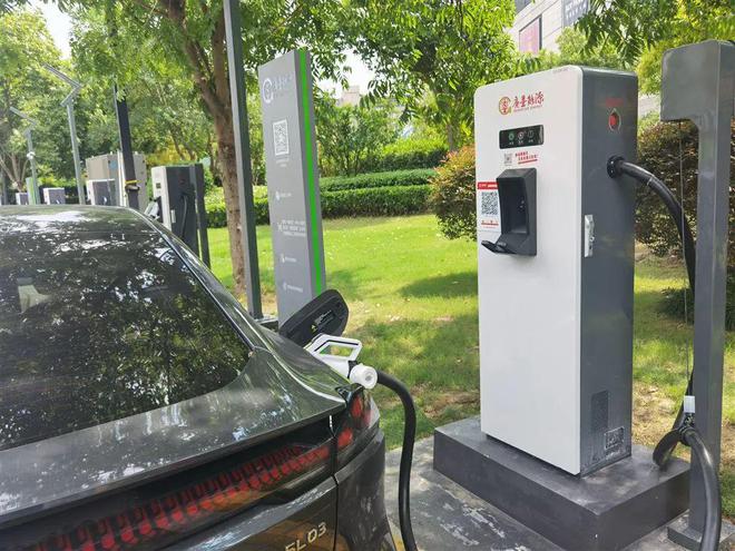 5G手机大揭秘：速度VS稳定性，屏幕质量VS显示效果，哪家强？  第7张