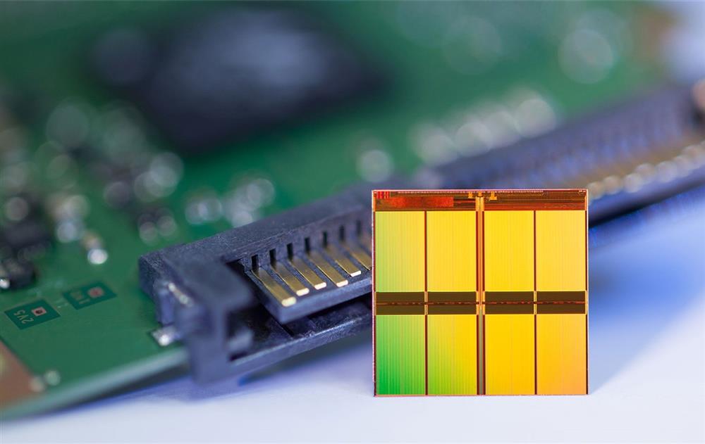 SSD震撼！固态硬盘 vs 传统硬盘，速度谁更胜一筹？  第3张