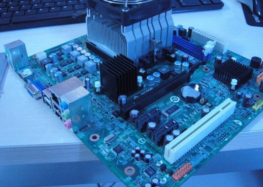 电脑主机配置全面剖析：如何选择适宜的CPU？关键指南与性能评估  第7张