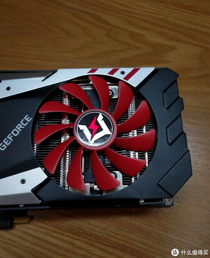 显卡 GTX1070 风扇接线问题：技术与胆识的双重挑战  第4张