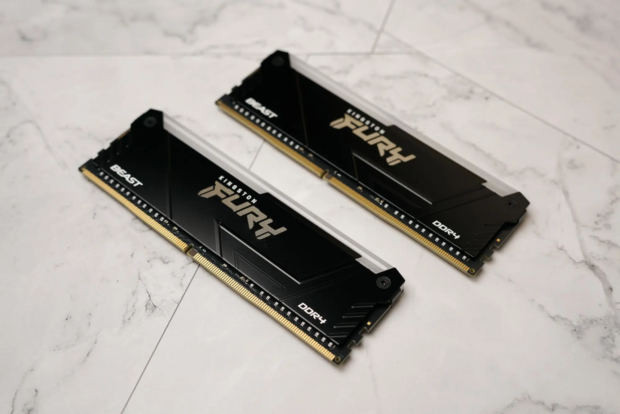 ddr4和ddr3贵 DDR4 和 DDR3 价格昂贵的原因及对市场的影响  第8张