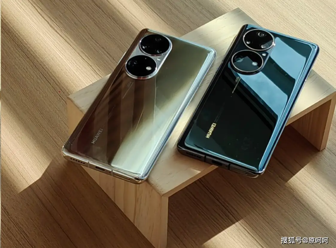 华为Mate 30 Pro vs 苹果iPhone 11 Pro：外观对决，谁更高贵？  第9张