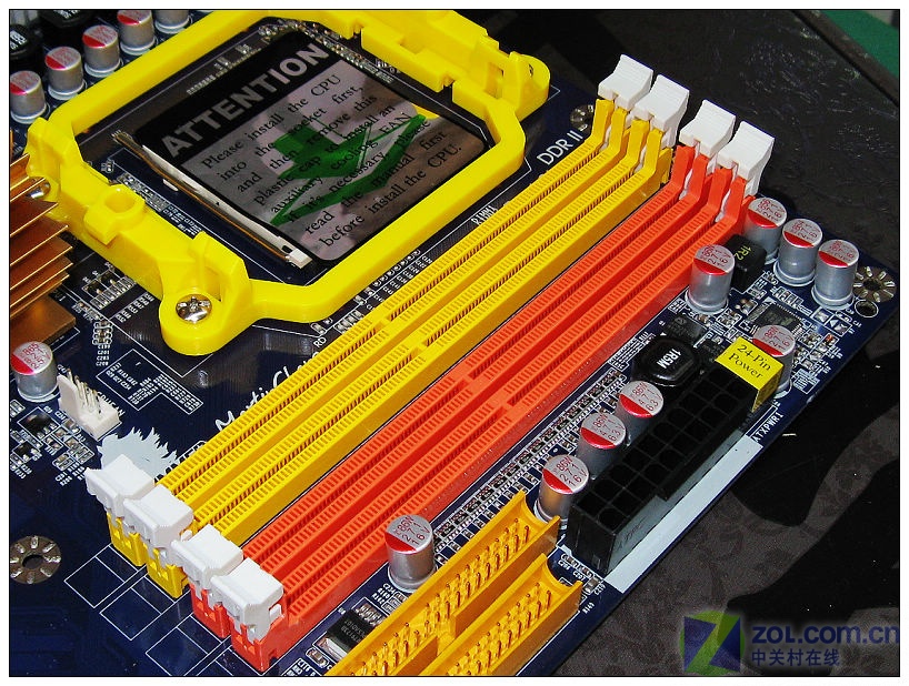 了解DDR3内存卡槽电压测量，保障计算机系统稳定运行速率与可靠性  第9张