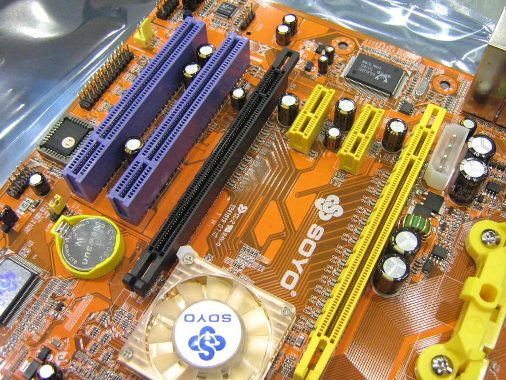 B250M主板搭配DDR3内存解析：性能、兼容性及扩展端口详解  第3张