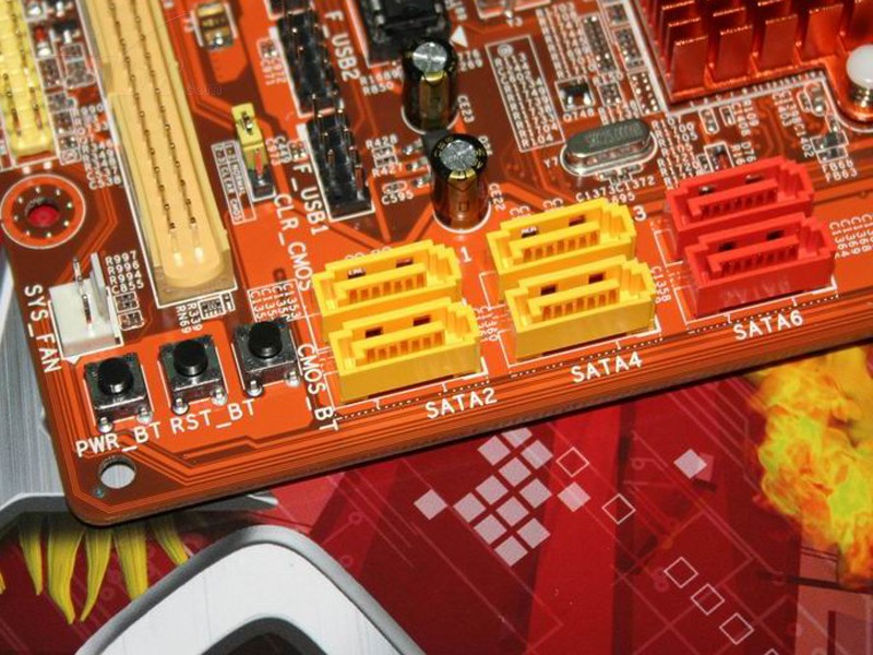 B250M主板搭配DDR3内存解析：性能、兼容性及扩展端口详解  第5张