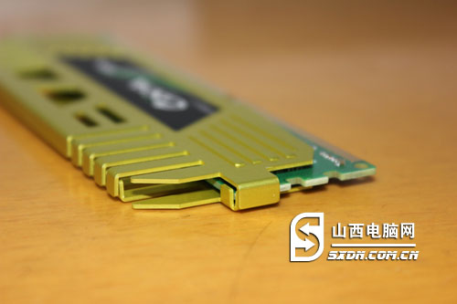 金邦 DDR3 马甲内存条：时尚与科技的完美融合  第2张