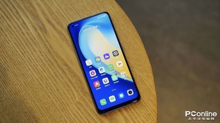 轻薄 5G 手机：OLED 屏幕与 技术的完美融合，兼顾性能与便携性  第2张