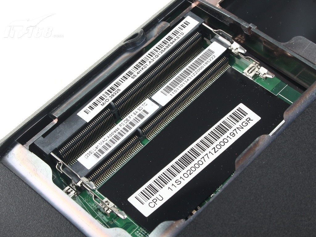 揭秘DDR4笔记本内存：如何选购适合的品牌和型号？  第2张