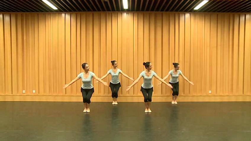 p9 DDR 校园舞蹈革命：自信笑容背后的团队合作与坚韧毅力  第1张