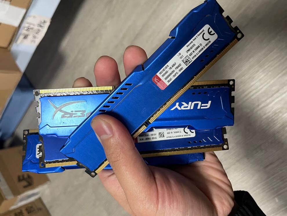 金士顿DDR3 1600 4GB内存：超频潜力大揭秘  第5张