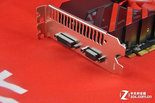 GT210显卡揭秘：PCI Express 2.0 x16接口，轻度游戏玩家首选