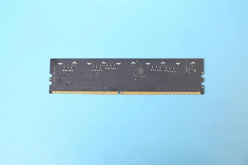 揭秘顶级DDR3 1600内存：超频神器还是稳定利器？  第7张