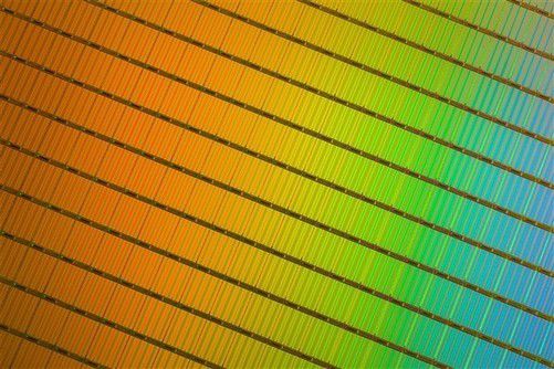 紫光集团成功实现DDR4大规模生产，挑战与成果揭秘  第6张