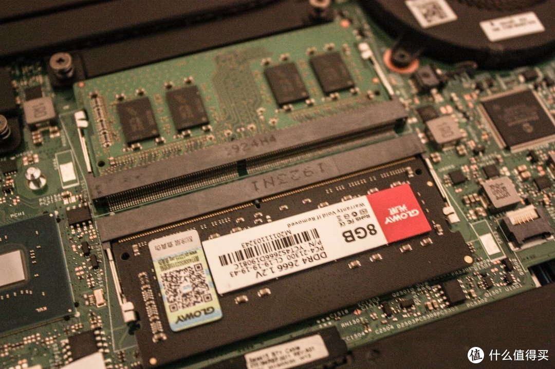 ddr 3与ddr 4的区别 DDR3 与 DDR4：速度与激情的较量，内存领域的主力与新秀  第7张