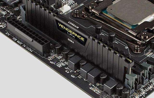 7700 DDR3内存条：释放超频潜能，打造电脑性能新高度  第5张