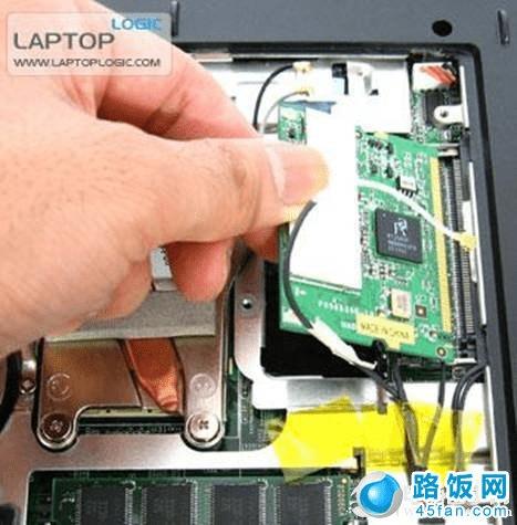 ddr2 ddr3 插槽 DDR2 vs DDR3：插槽大对决！速度VS兼容，你选哪个？  第4张