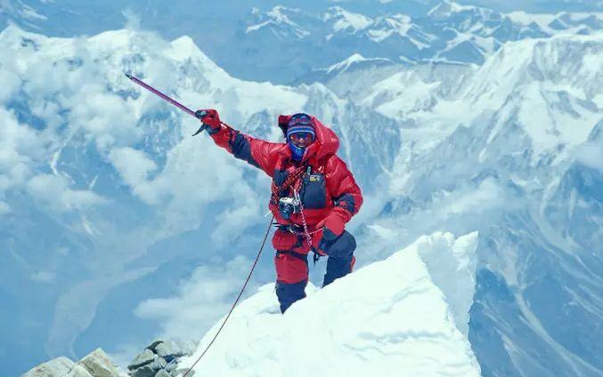 5G网络助力珠峰探险：探索科技与自然的交汇