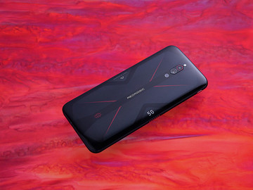努比亚 5G 手机：速度与激情的完美融合，引领未来科技潮流  第2张