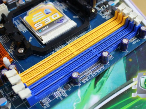 DDR3 主板对 DDR2 的支持：挑战与设计考量  第6张