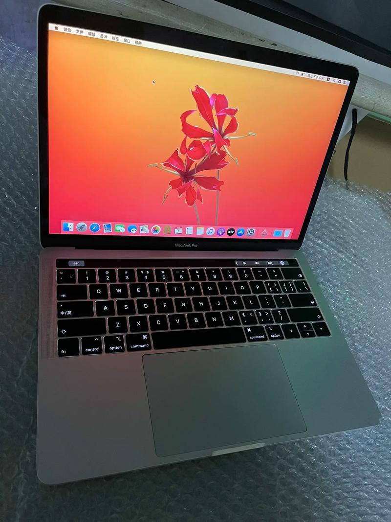 惊爆！这款机械键盘售价高达2100美元，竟与MacBook Pro同价  第12张