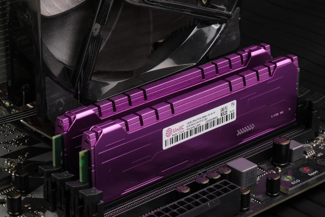 全球狂热！DDR4 8GB内存条震撼登场，速度快存储大环保节能稳定无忧  第5张