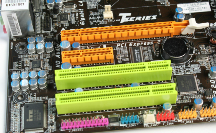 升级电脑必备！十招选购DDR2主板全攻略  第4张