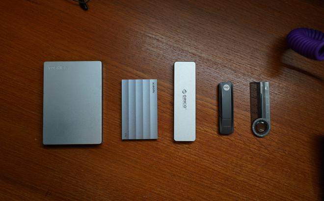 SSD VS 移动硬盘：速度对决，谁更胜一筹？  第5张