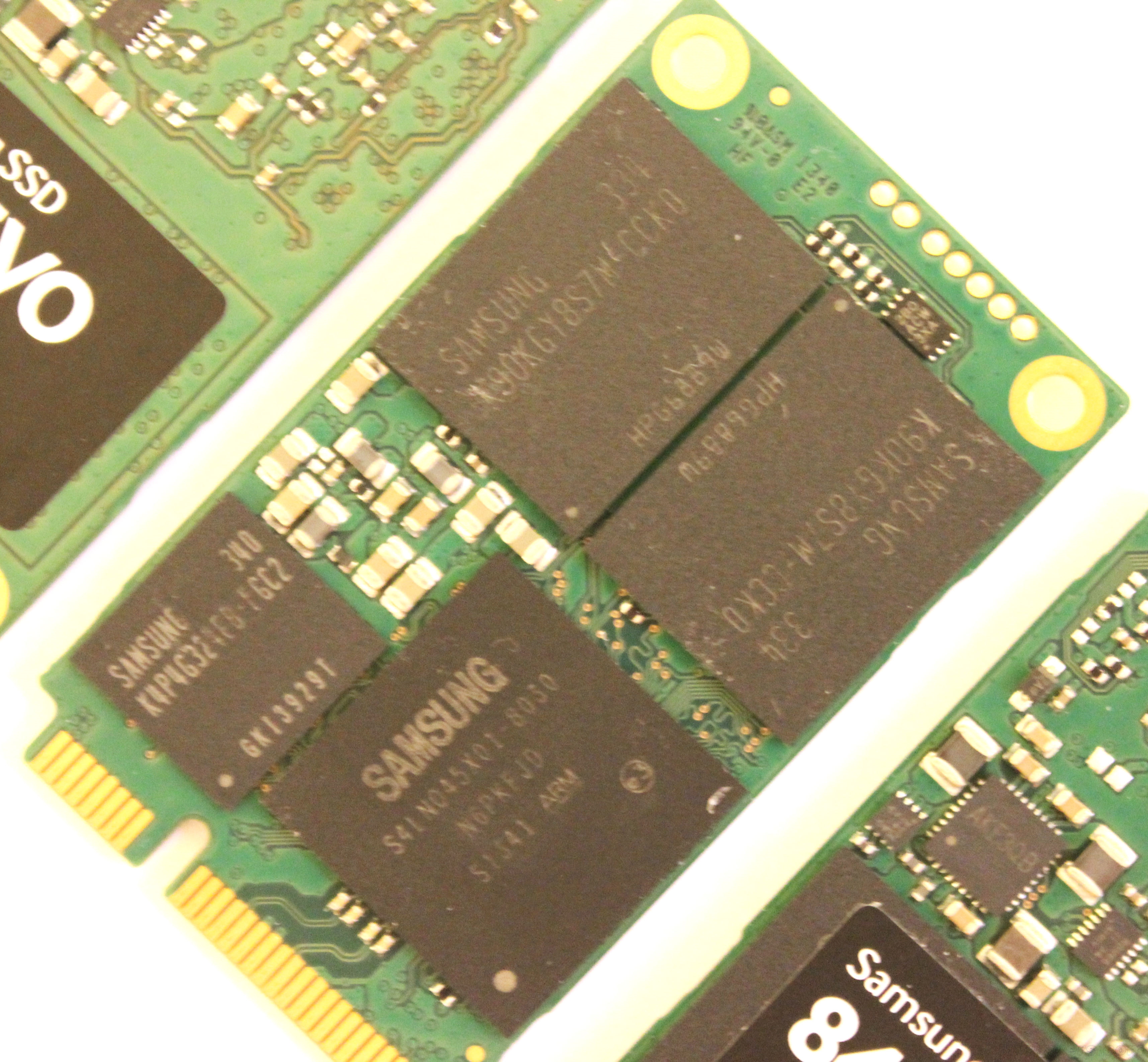 宇瞻黑豹DDR4-2400 16GB内存条，高频大容量，流畅运算体验  第5张