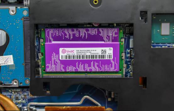 DDR3内存条特点及验证方法：频率提升、低能耗，物理外观辨识型号  第2张