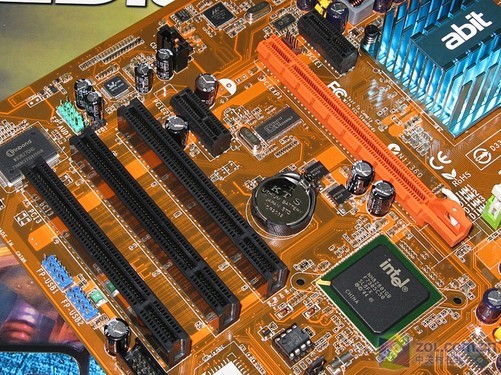 深度剖析第七代CPU处理器与DDR3内存插槽的结合：技术特点、性能优势和兼容性问题