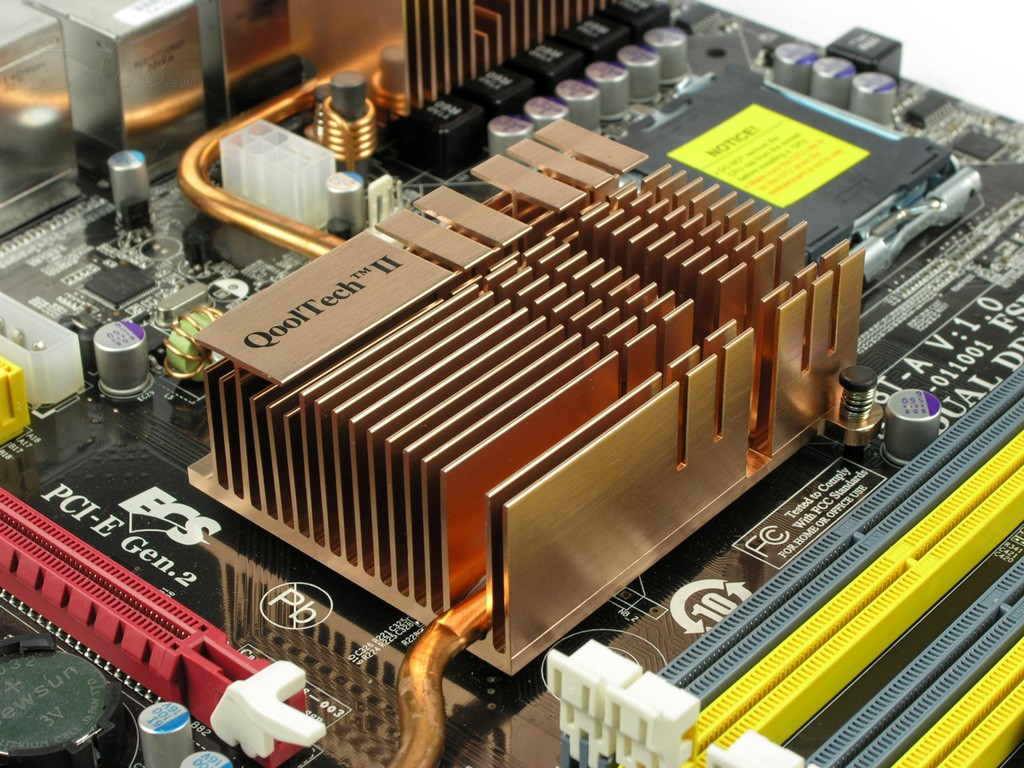 深度剖析第七代CPU处理器与DDR3内存插槽的结合：技术特点、性能优势和兼容性问题  第4张