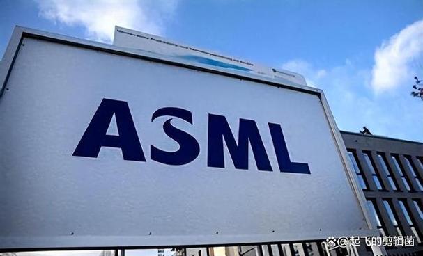 从主动降职到接管全球光刻机巨头：ASML CEO富凯如何应对中国芯片技术落后15年的挑战？