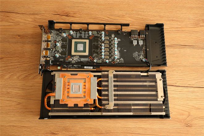 GT240显卡的DVI和VGA接口：性能、功能及其在现代显示技术中的关联  第6张