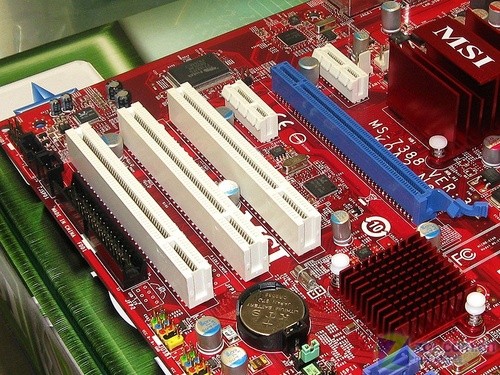 揭秘适合搭配DDR2内存使用的主板有哪些？古董级主板仍有应用价值  第7张