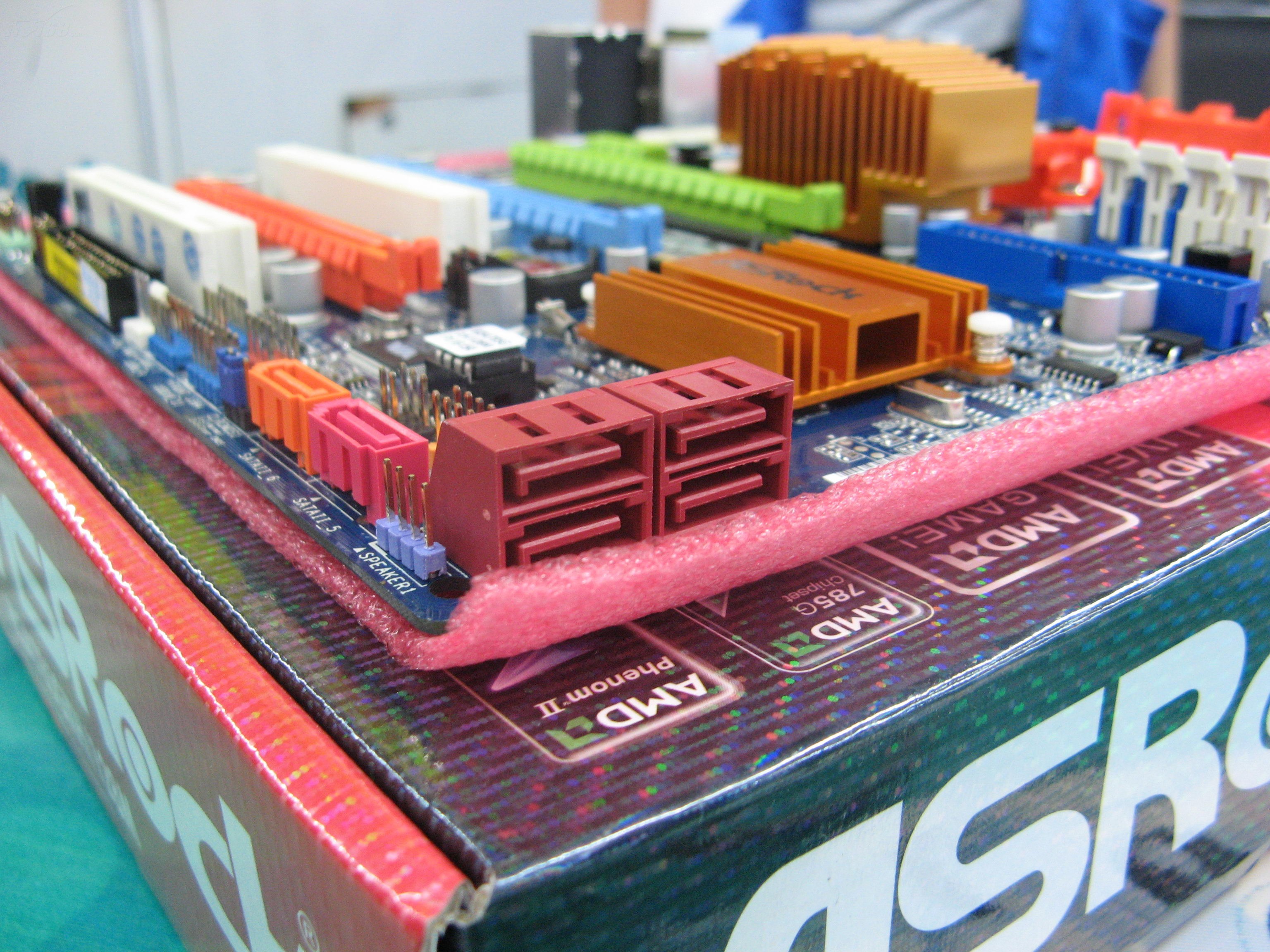 深入剖析 DDR3 八代主板的独特魅力与重要地位  第5张