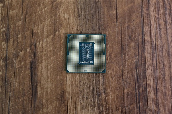 英特尔第十二代酷睿处理器与 DDR4 内存的兼容性探讨  第6张