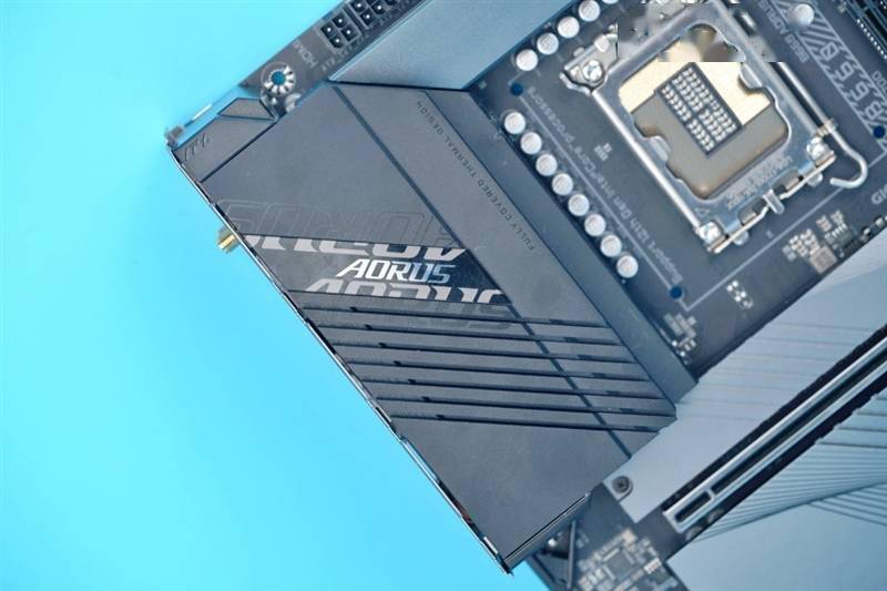 H310M 主板与 DDR4 内存的完美融合，演绎硬件领域浪漫传奇  第7张