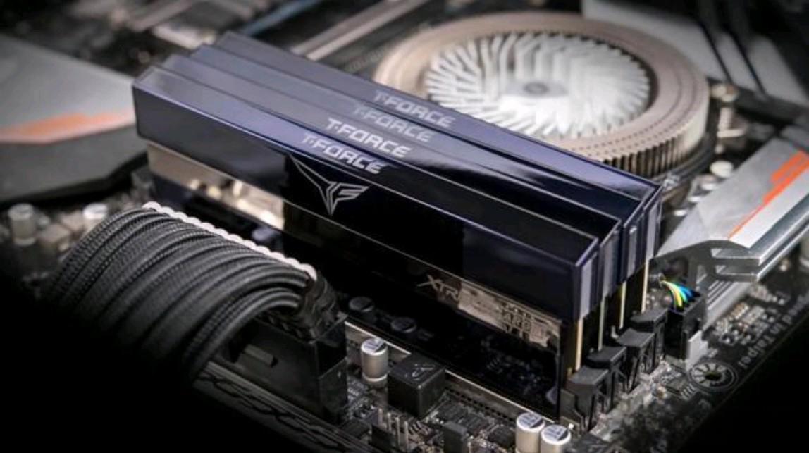 DDR5 主板与 DDR4 内存的兼容性问题：为何不能强行插入？  第4张