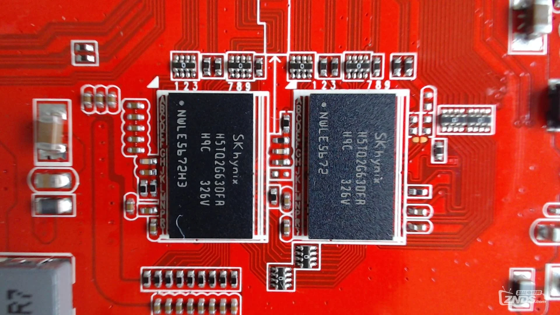 新DDR3 1333与1066双兼容内存模组，让你的电脑飞起来  第5张