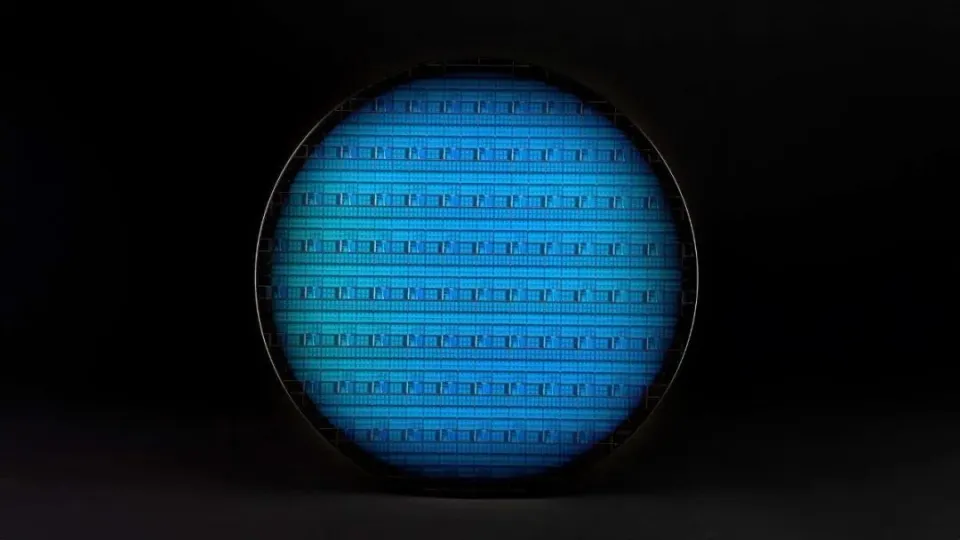 深入剖析 DDR3 内存可安装 RGB 灯光功能，为玩家创造个性化设计空间  第8张
