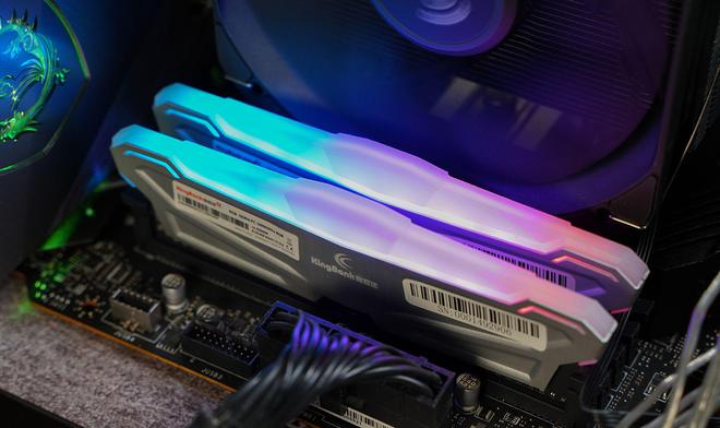 DDR3 与 DDR4 内存兼容主板：特点、优势与应用场景