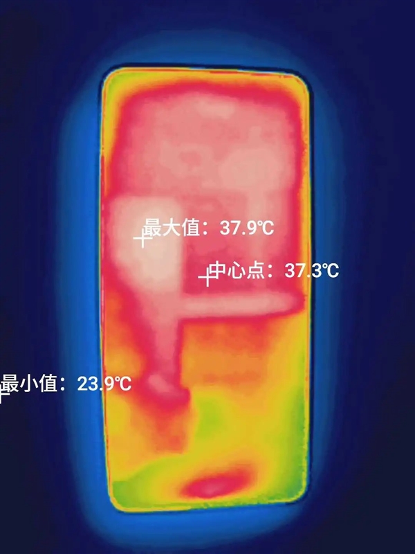 红米发布会大揭秘：旗舰机不再焊门，品牌大换血，奥运冠军代言引爆全场  第11张